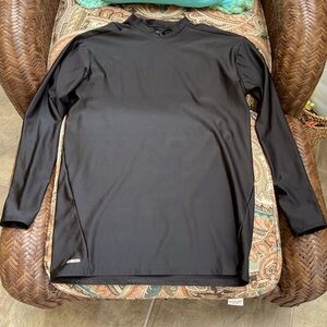 Dri-Star men’s fitted top. EUC